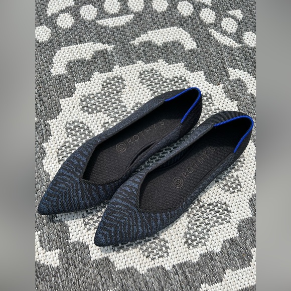 Rothy’s “the point” flats - Picture 2 of 3